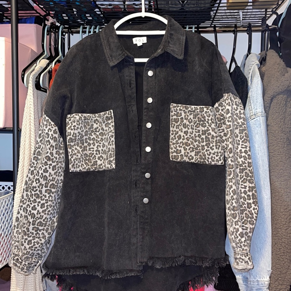 BLACK JEAN CHEETAH PRINT JACKET